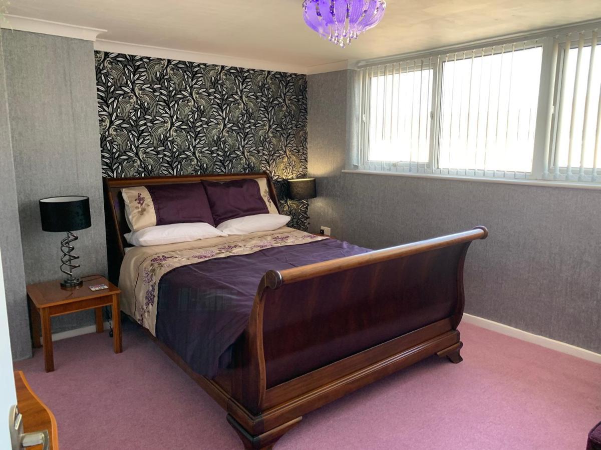 Heather Glen. Six Bedroom Home Near The Sea. Блекпул Екстериор снимка