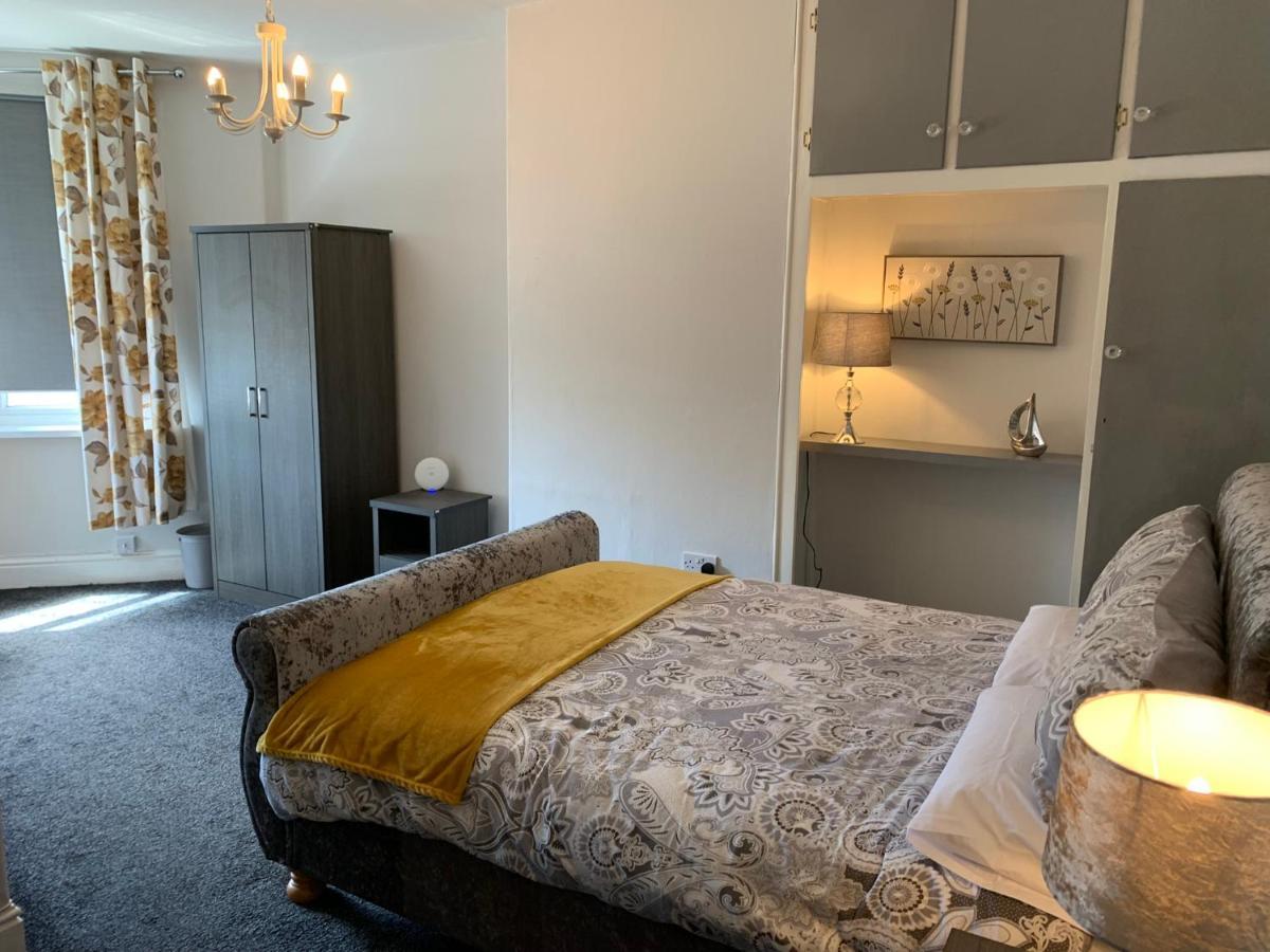 Heather Glen. Six Bedroom Home Near The Sea. Блекпул Екстериор снимка