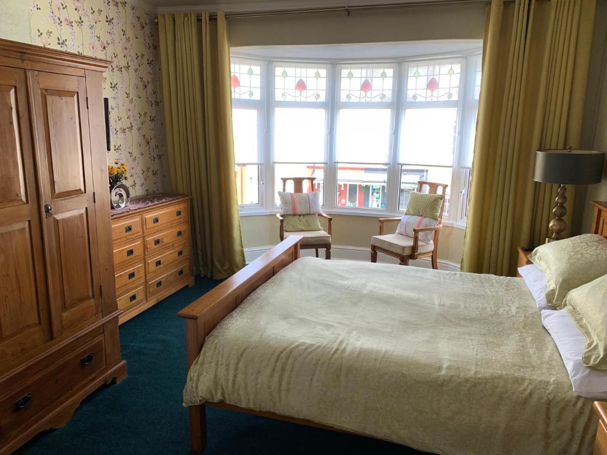 Heather Glen. Six Bedroom Home Near The Sea. Блекпул Екстериор снимка